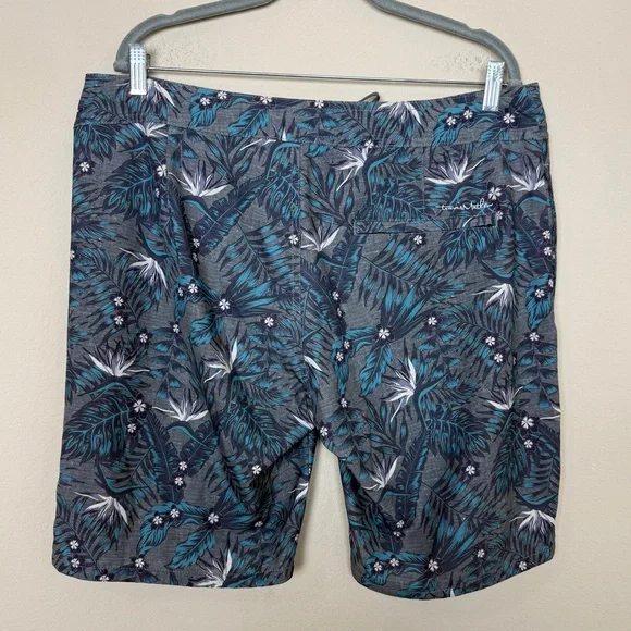 Travis Mathew’s Board Shorts Blue Floral | 35 - Picture 3 of 7